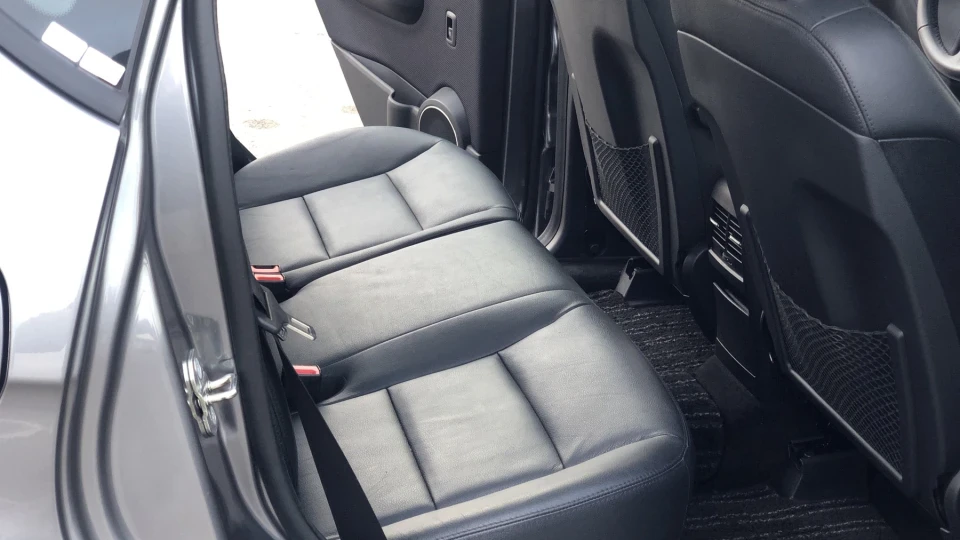 Mercedes-Benz A-Class Elegance 5