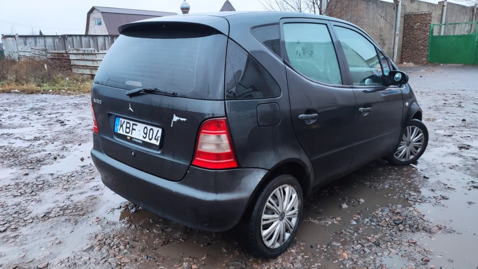 Mercedes-Benz A-Class Під відновлення 3