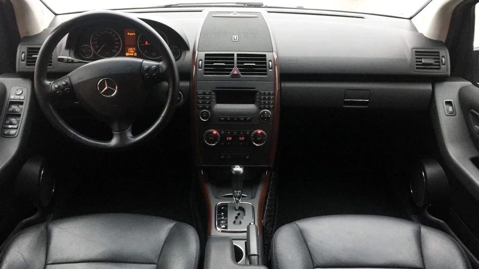 Mercedes-Benz A-Class Space Shuttle 2