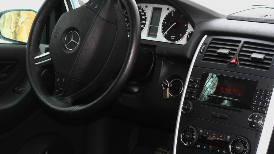 Mercedes-Benz B-Class erstewind 3