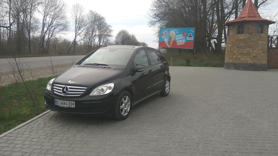 Mercedes-Benz B-Class "MERRY" 2