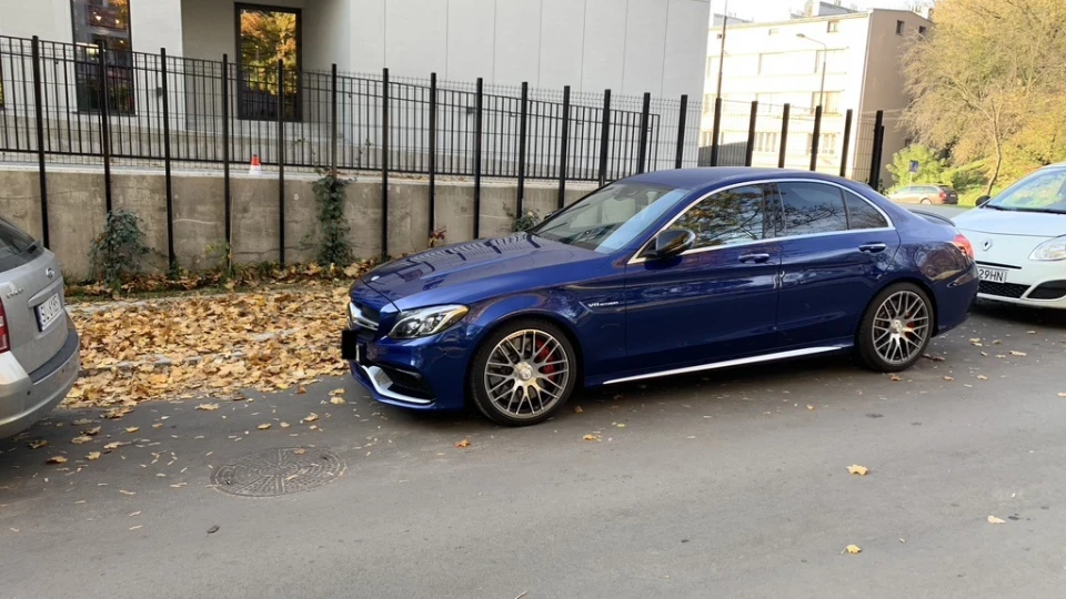 Mercedes-Benz C 63 AMG S 2