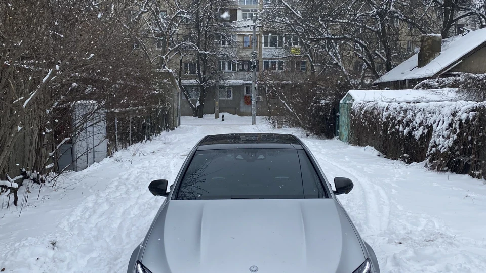 Mercedes-Benz C 63 AMG Сірий мат