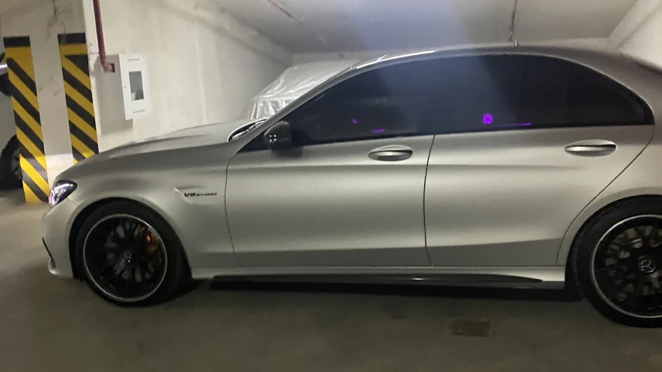 Mercedes-Benz C 63 AMG Сірий мат 5