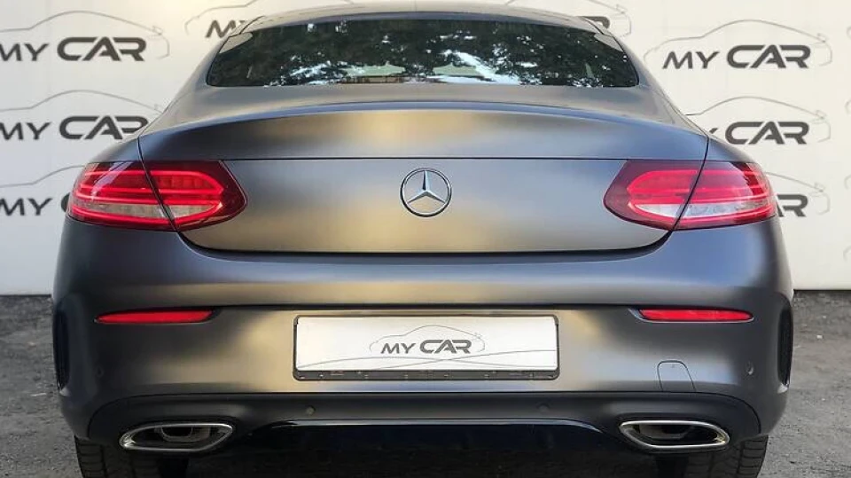 Mercedes-Benz C-Class Coupe Малиха 3