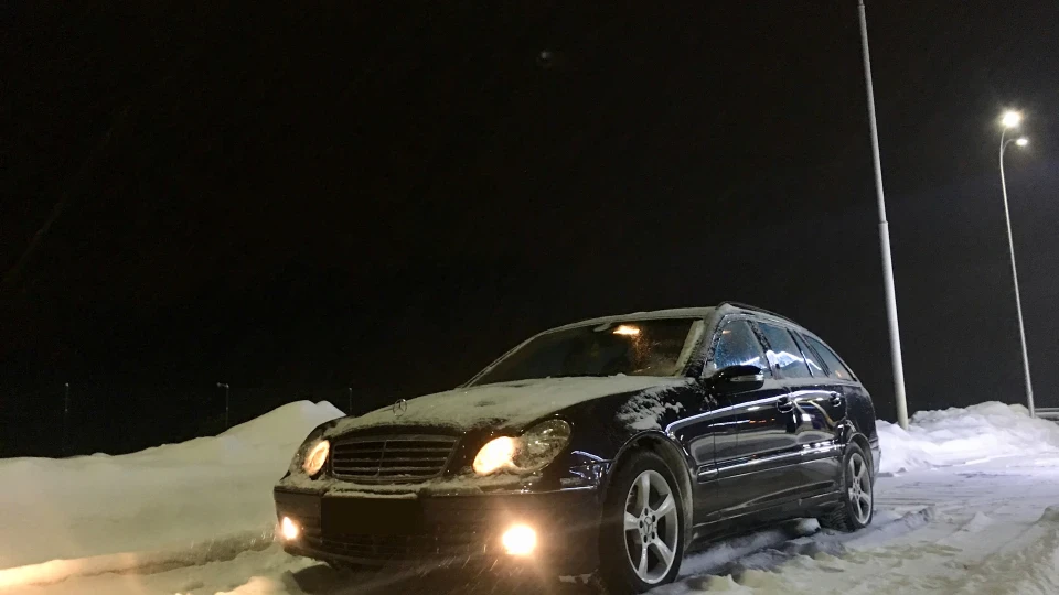 Mercedes-Benz C-Class Estate 3