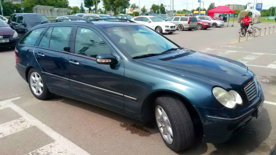 Mercedes-Benz C-Class Estate 2.2 Elegantний сарай 5