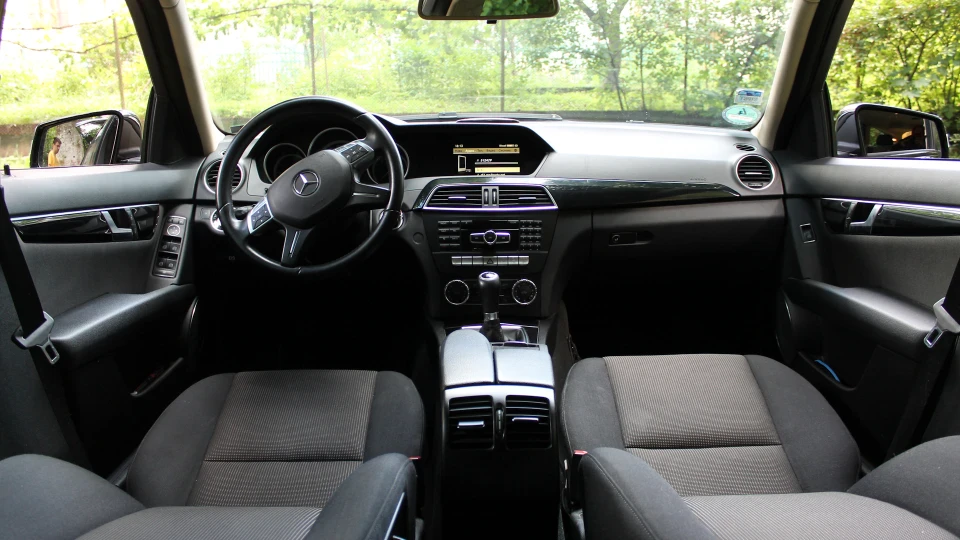 Mercedes-Benz C-Class Estate C 200 CDI W204 4