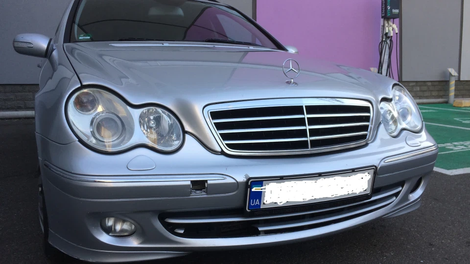Mercedes-Benz C-Class Estate C200CDI T Avantgarde 3