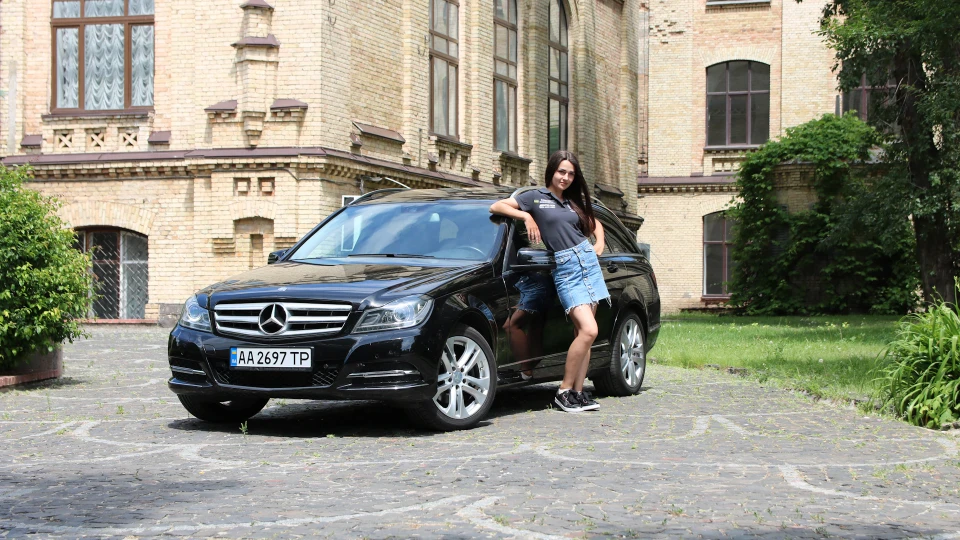 Mercedes-Benz C-Class Estate "Echt Deutsch" 5
