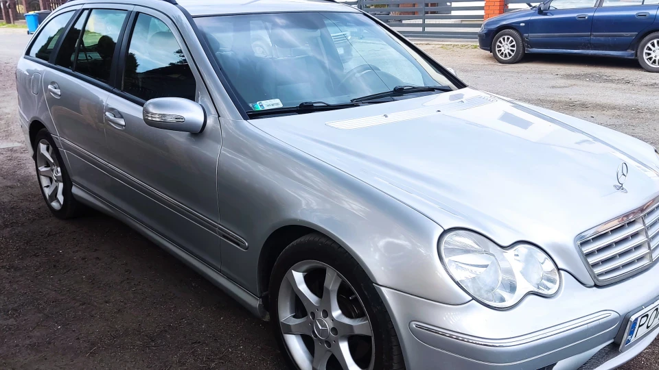 Mercedes-Benz C-Class Estate Sport Edition 2
