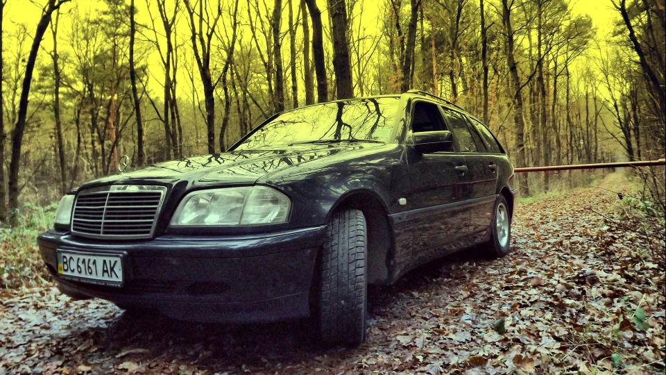 Mercedes-Benz C-Class Estate T-Limousine S202 5