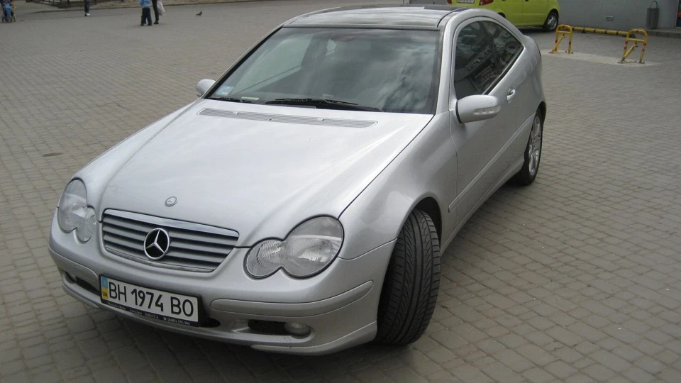 Mercedes-Benz C-Class Sportcoupe 5