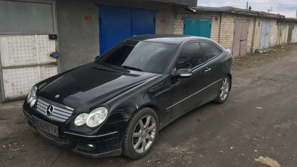 Mercedes-Benz C-Class Sportcoupe Чорний біс ) 3