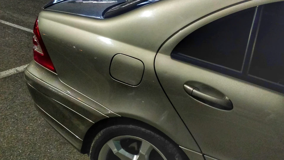 Mercedes-Benz C-Class 5