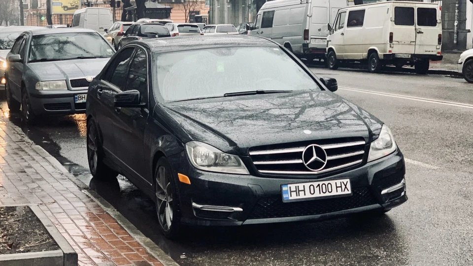 Mercedes-Benz C-Class