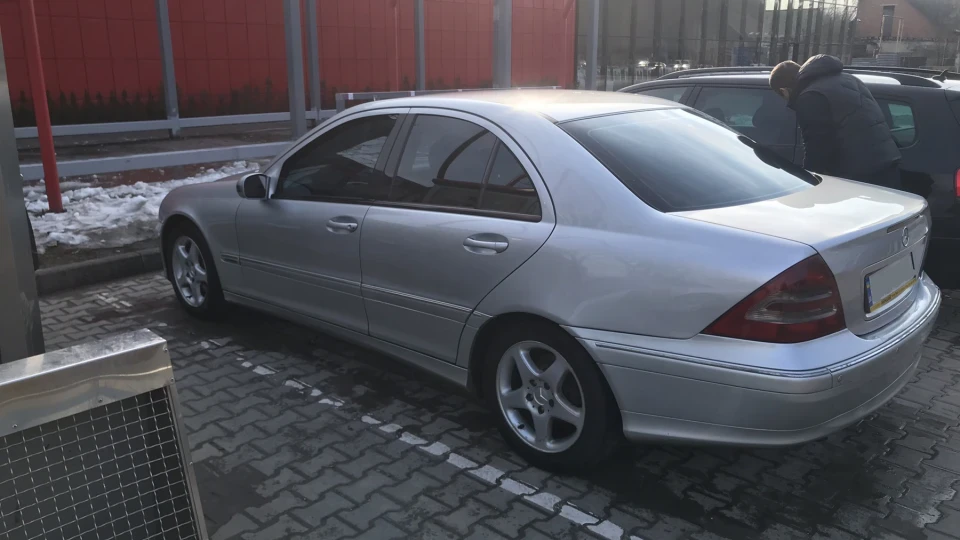 Mercedes-Benz C-Class