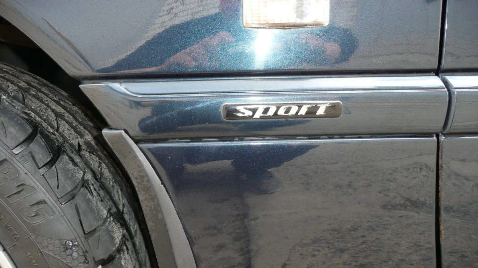 Mercedes-Benz C-Class 3