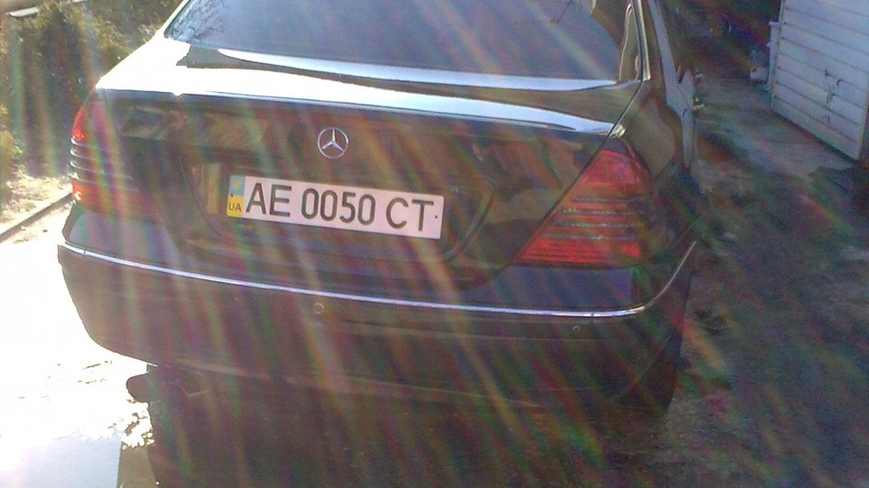 Mercedes-Benz C-Class 4