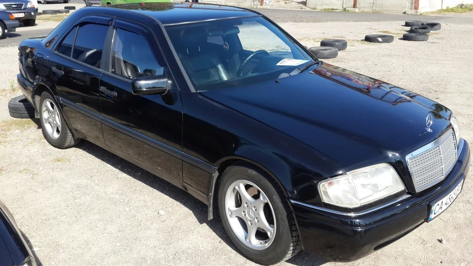 Mercedes-Benz C-Class