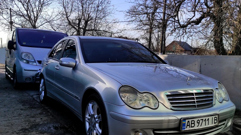 Mercedes-Benz C-Class