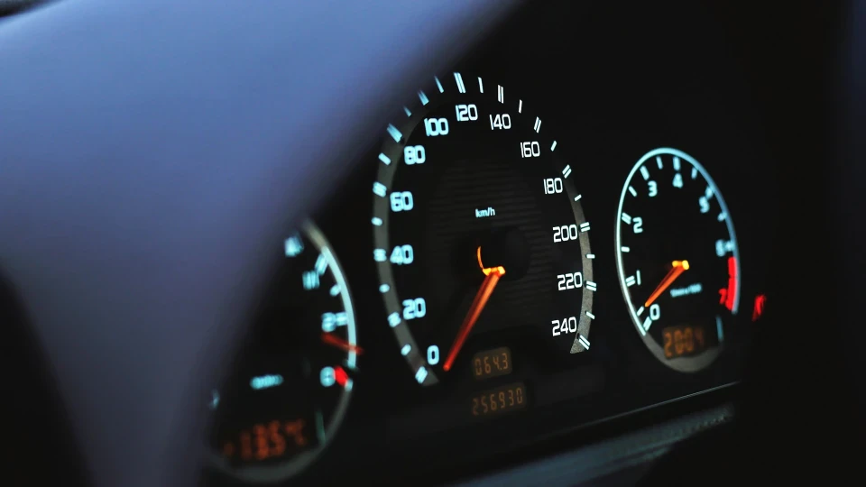 Mercedes-Benz C-Class 2
