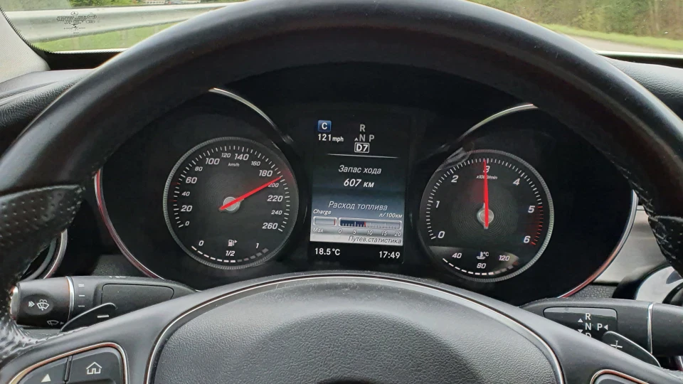 Mercedes-Benz C-Class