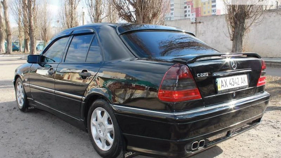Mercedes-Benz C-Class 1,8 Cport 4