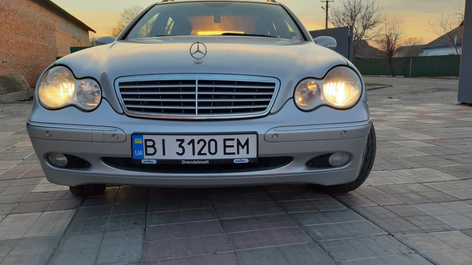 Mercedes-Benz C-Class 1.8 KOMPRESSOR 2