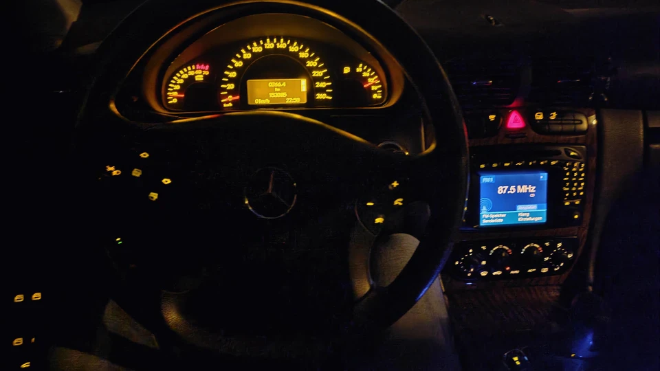 Mercedes-Benz C-Class 1.8 Kompressor 3