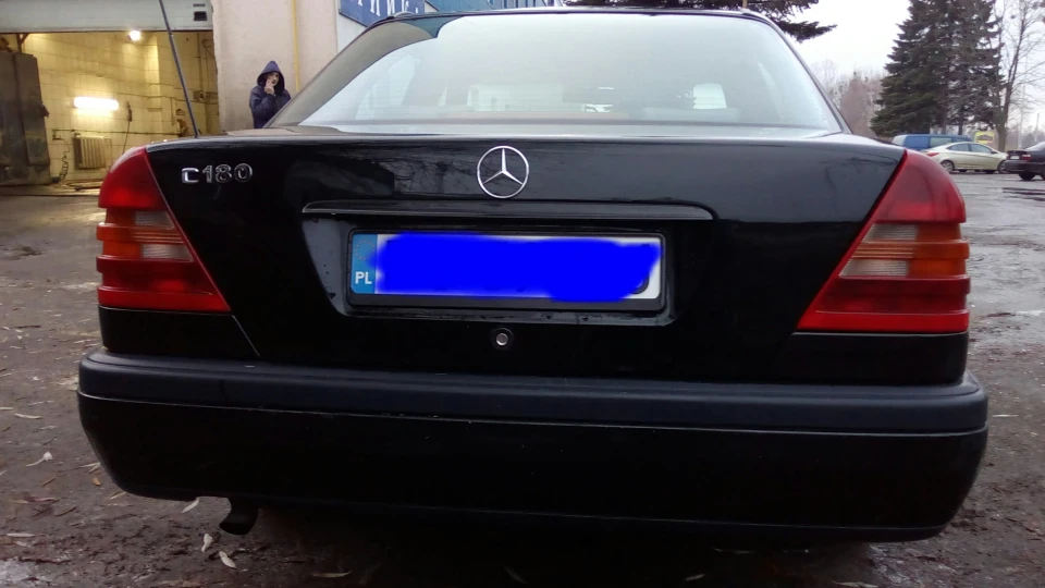 Mercedes-Benz C-Class 1.8бензин 2