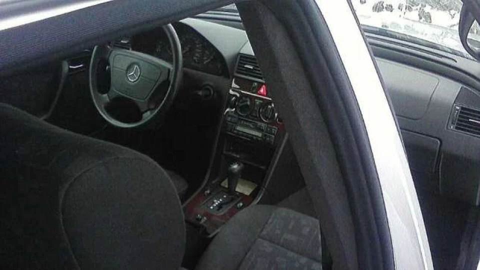 Mercedes-Benz C-Class 2.0 TURBO 5