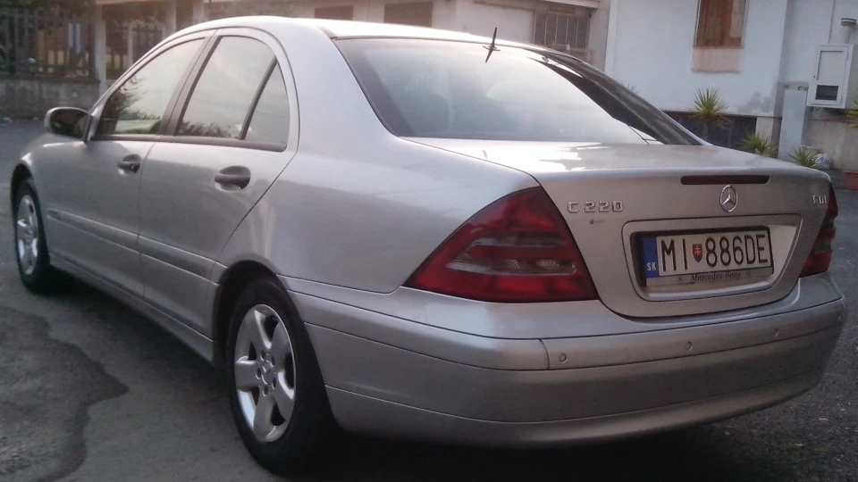 Mercedes-Benz C-Class 220 cdi 4