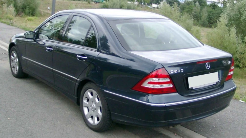 Mercedes-Benz C-Class 2.2CDI