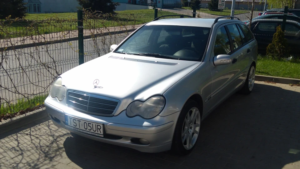Mercedes-Benz C-Class 2.2cdi