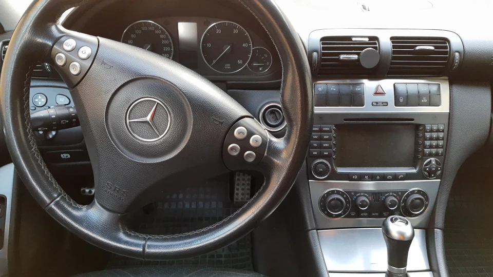 Mercedes-Benz C-Class 27 см di 2