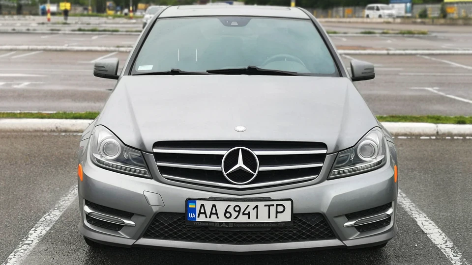 Mercedes-Benz C-Class "AMG" Palladium Silver 5