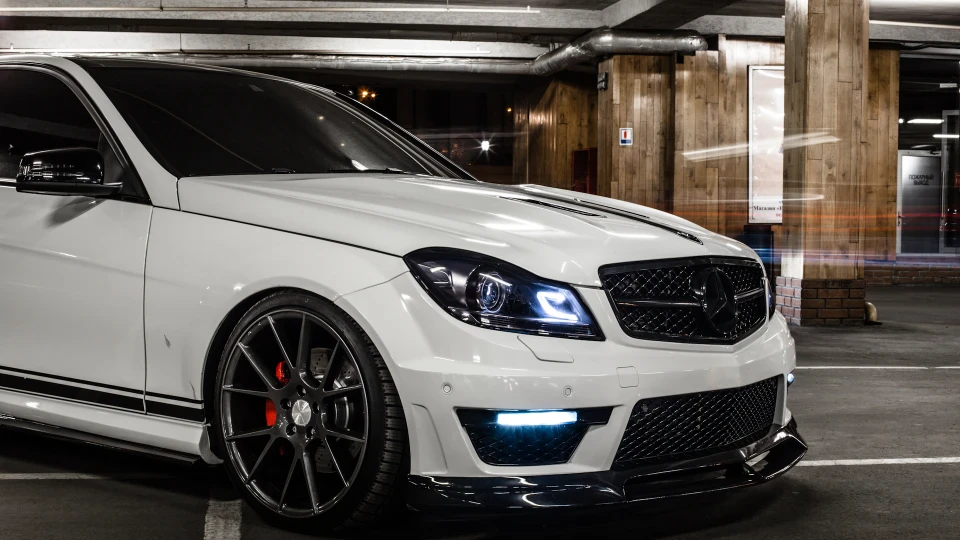 Mercedes-Benz C-Class ///AMG 3