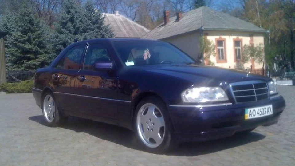 Mercedes-Benz C-Class Баклажанчик 2