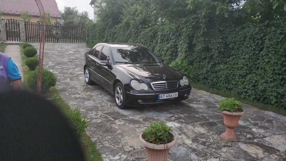 Mercedes-Benz C-Class Баварець 4