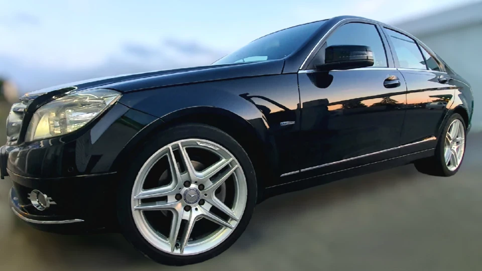 Mercedes-Benz C-Class Black Daеmon 3