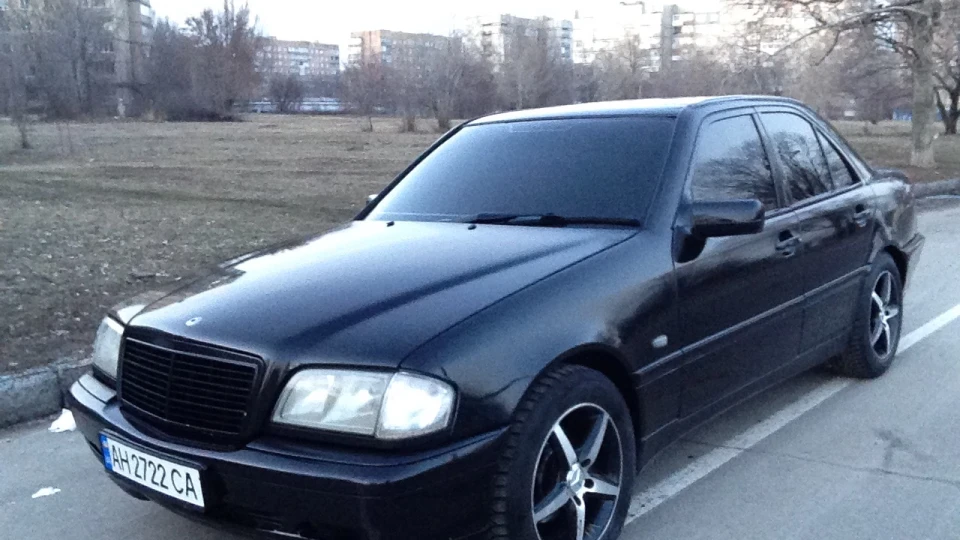 Mercedes-Benz C-Class Black