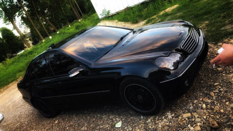 Mercedes-Benz C-Class BLVCK 3