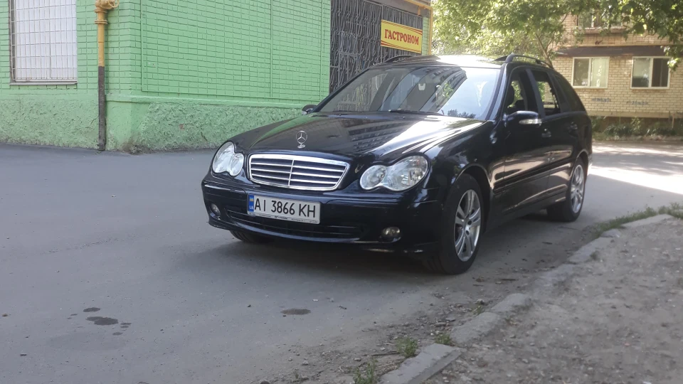 Mercedes-Benz C-Class C180