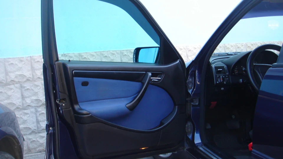 Mercedes-Benz C-Class C220CDI 3