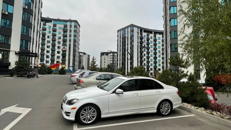 Mercedes-Benz C-Class C250 AMG 4