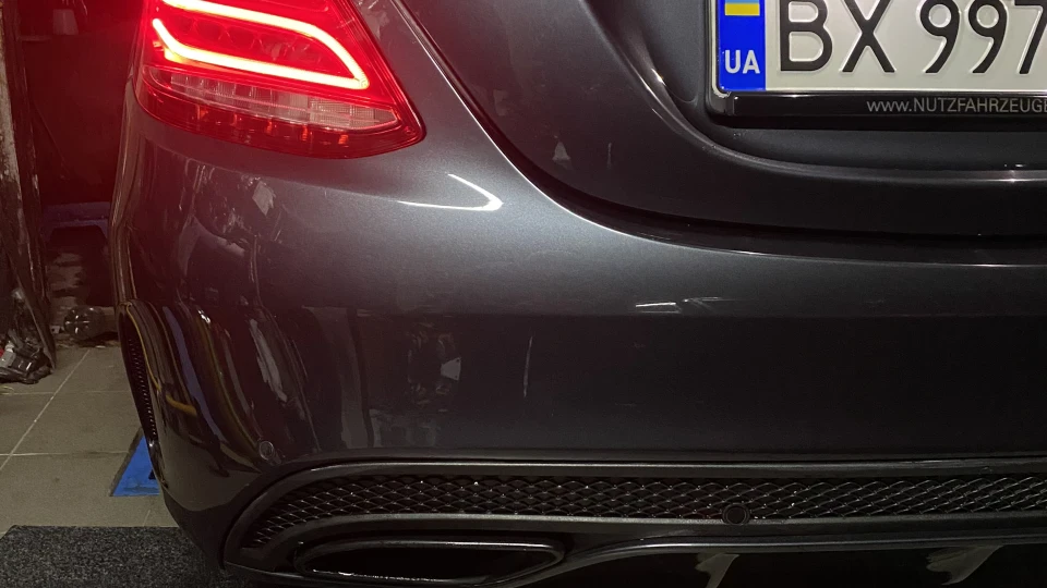 Mercedes-Benz C-Class C300 4matic 3