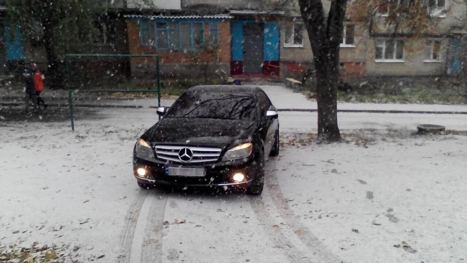 Mercedes-Benz C-Class Зухвала Сучка 2