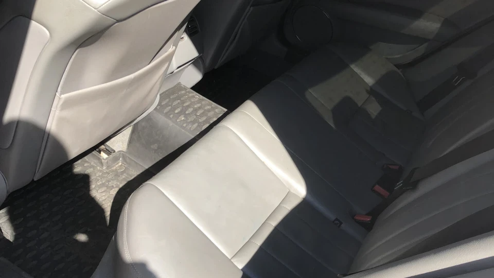 Mercedes-Benz C-Class Дизельний приціл 5