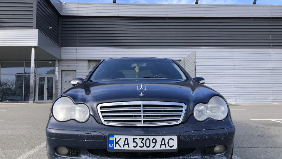 Mercedes-Benz C-Class Економічка M271 E18 ML 4